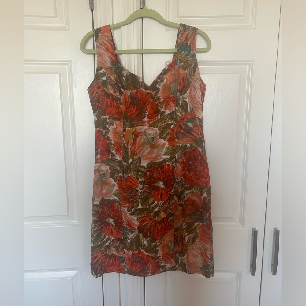 Le Monde Floral Shift Dress